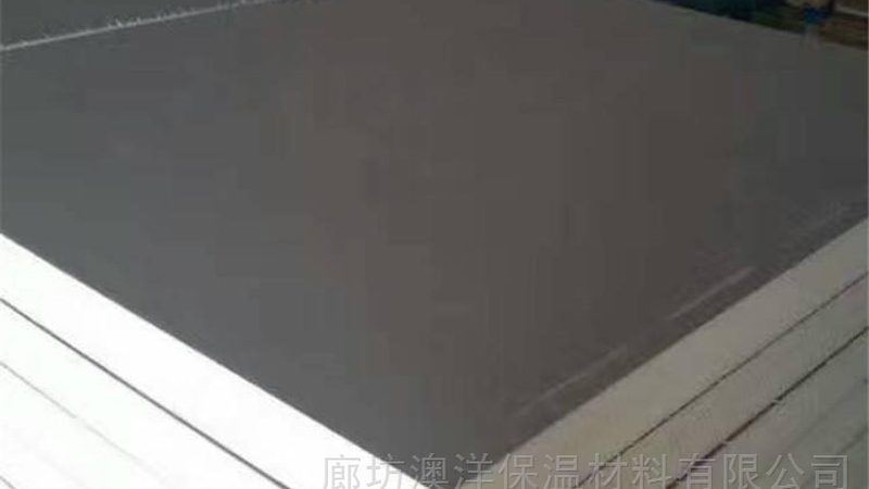 在选择保温材料时，常见的一些误区包括：